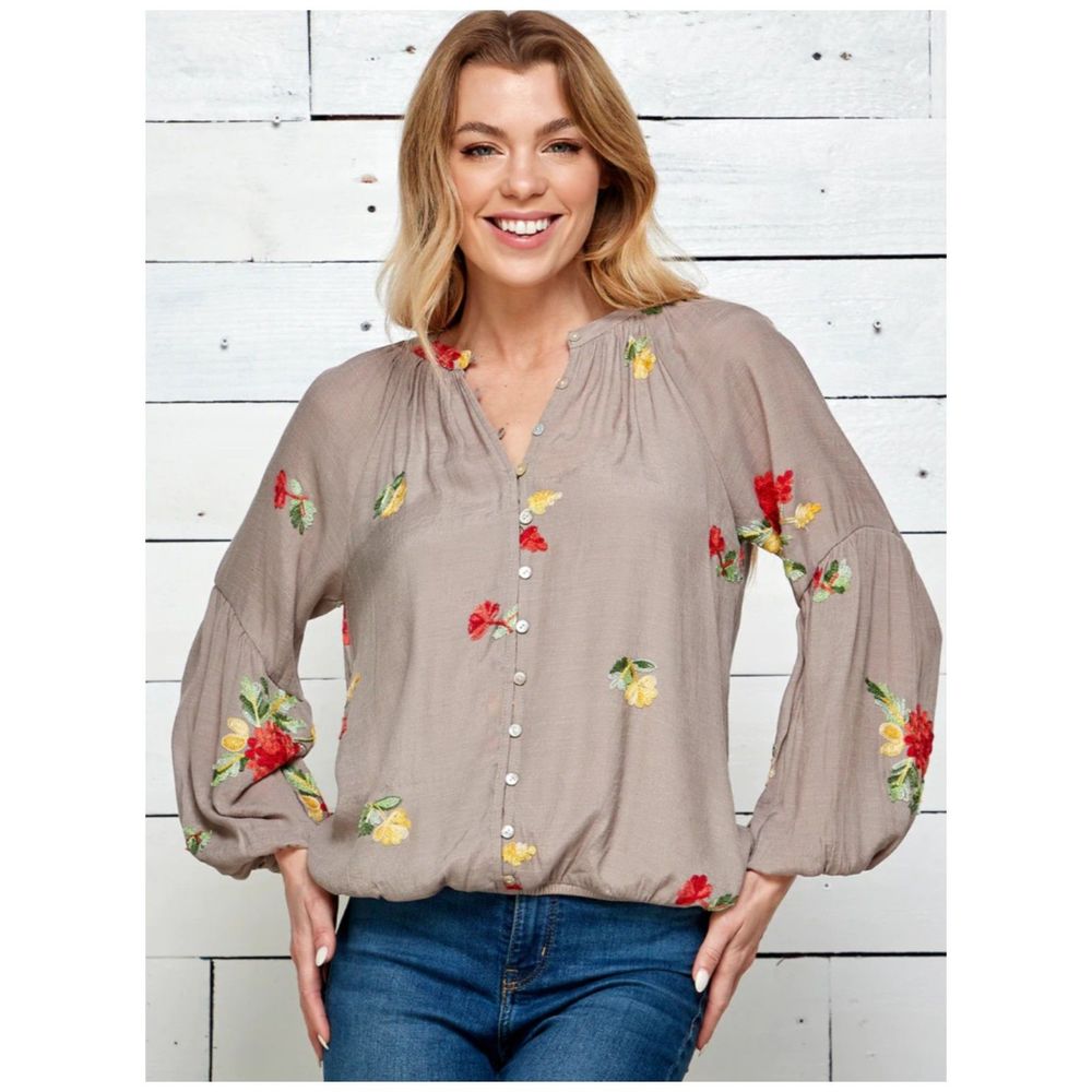 FIGUEROA AND FLOWER Long Sleeve Embroidered Multicolor Floral Blouse - Picture 1 of 5